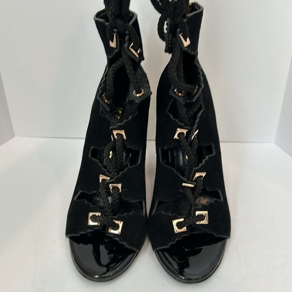 KAT MACONIE Betsy Suede Black Sandals Gold Heels Lace Up women’s size 5.5 - Picture 6 of 16